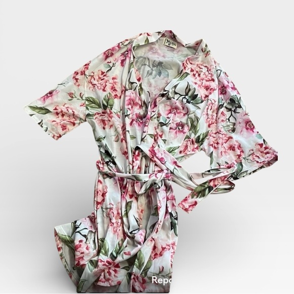 Show Me Your MuMu Other - Show Me Your Mumu Floral Kimono Robe | Bridal Getting Ready Robe